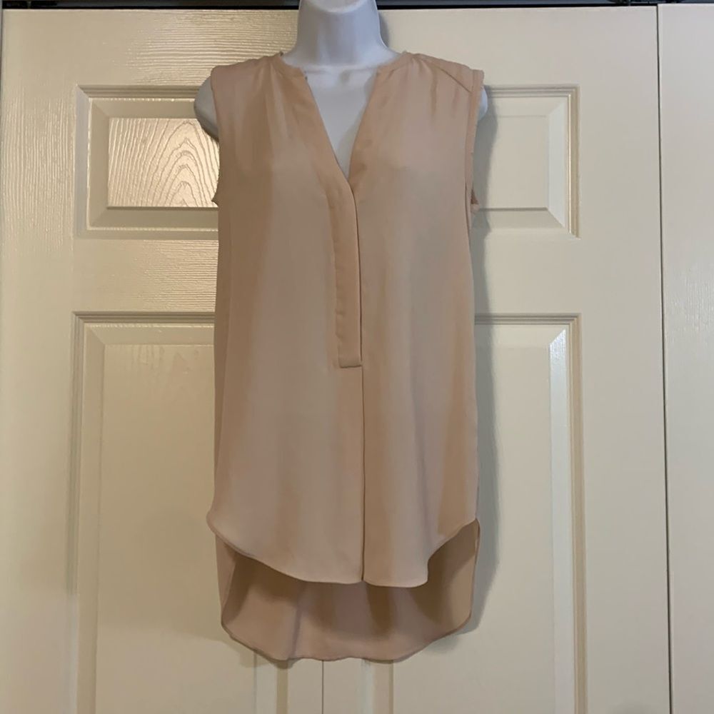 H&M, blouse, sleeveless, button down rough hewn edges, size 4